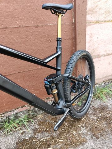 Brugt CUBE STEREO 140 HPC, SLT 27.5 2022 2022 Mountainbike — billede 4 af 5