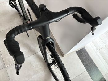Used Canyon Grail CF SLX 8 AXS 2024 2024 Road & Gravel — image 8 of 8