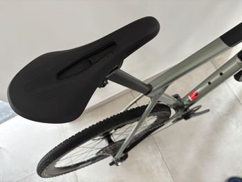 Used Canyon Grail CF SLX 8 AXS 2024 2024 Road & Gravel — image 7 of 8