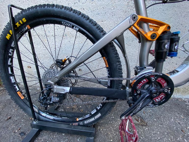 Used Giant Reign X0 2011 2011 Mountainbike, Arancione — image 3 of 7