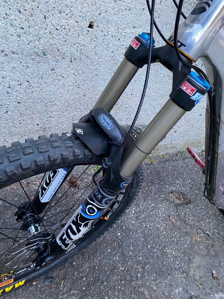 Used Giant Reign X0 2011 2011 Mountainbike, Arancione — image 2 of 7