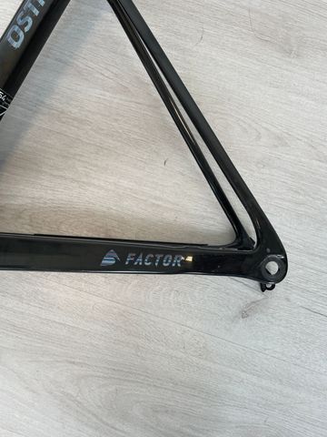 Used Factor OSTRO VAM 2022 Frameset 2022 Road & Gravel, Black — image 4 of 19