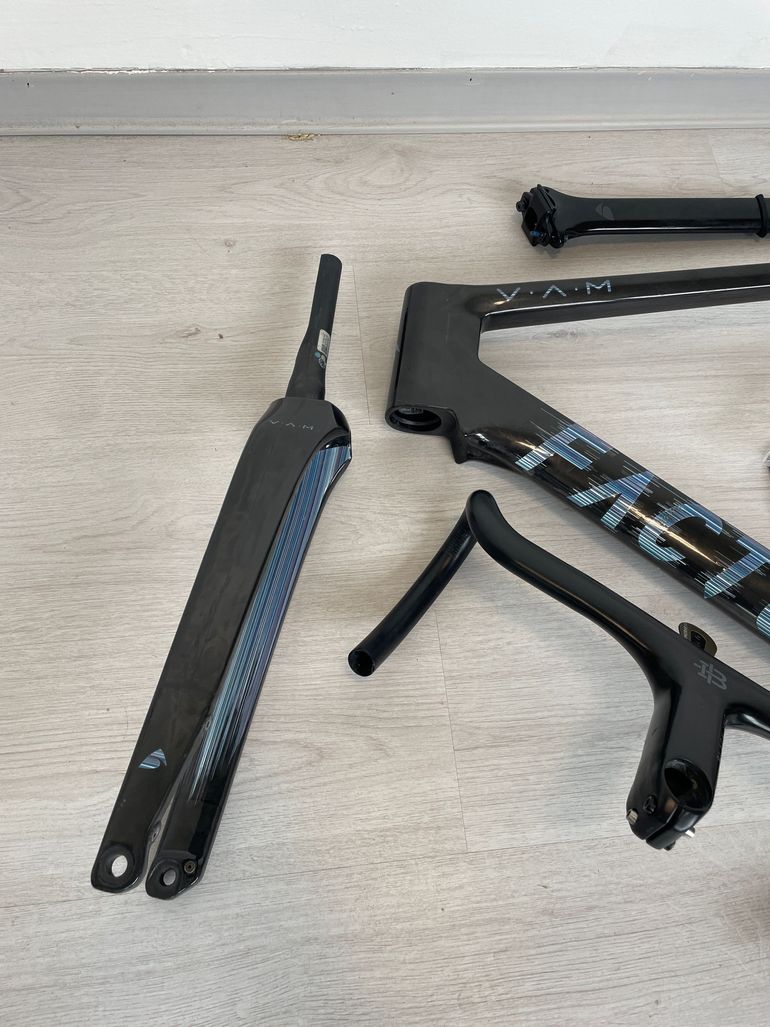 Used Factor OSTRO VAM 2022 Frameset 2022 Road & Gravel, Black — image 2 of 19