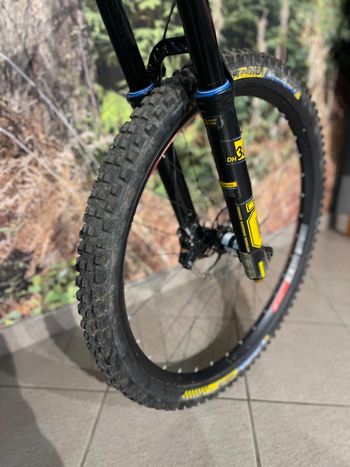 Použité Propain Rage CF 29" Performance 2020 2020 Mountainbike — obrázek 9 z 16