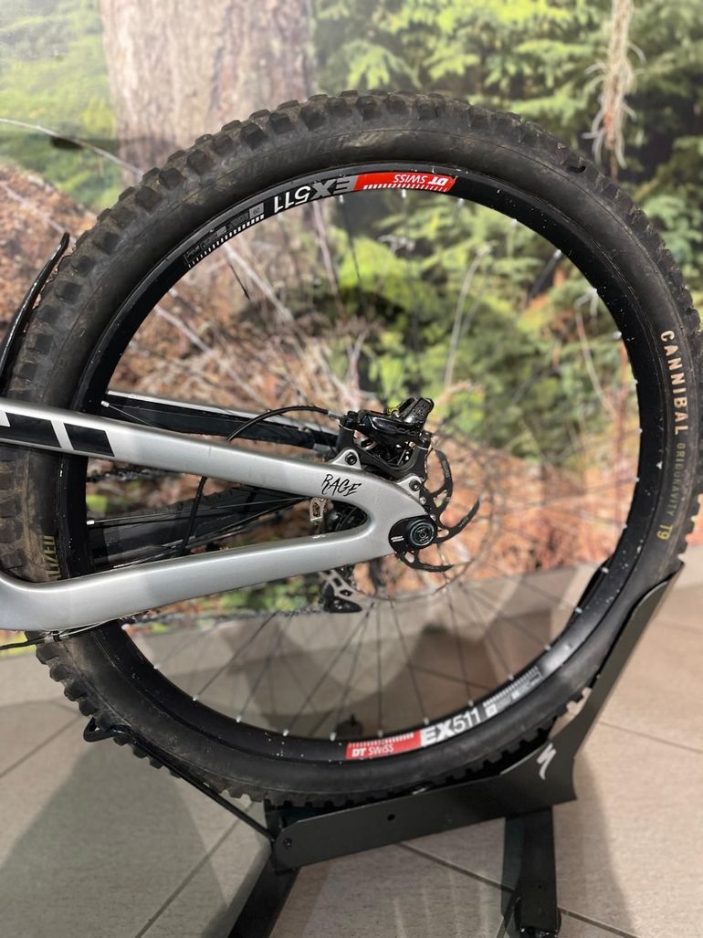 Použité Propain Rage CF 29" Performance 2020 2020 Mountainbike — obrázek 14 z 16
