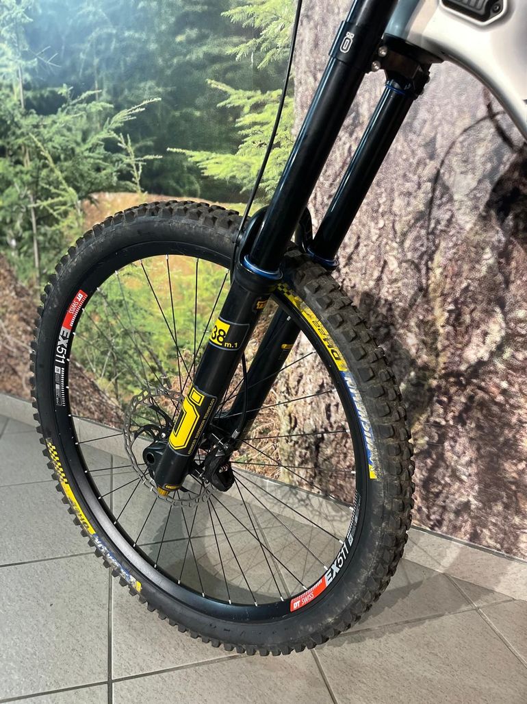 Použité Propain Rage CF 29" Performance 2020 2020 Mountainbike — obrázek 16 z 16