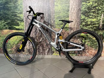 Použité Propain Rage CF 29" Performance 2020 2020 Mountainbike — obrázek 13 z 16