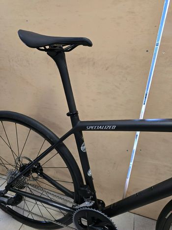 Specialized Aethos Comp - Rival eTap AXS 2023 2023 Road & Gravel usato, Nero — immagine 3 di 9