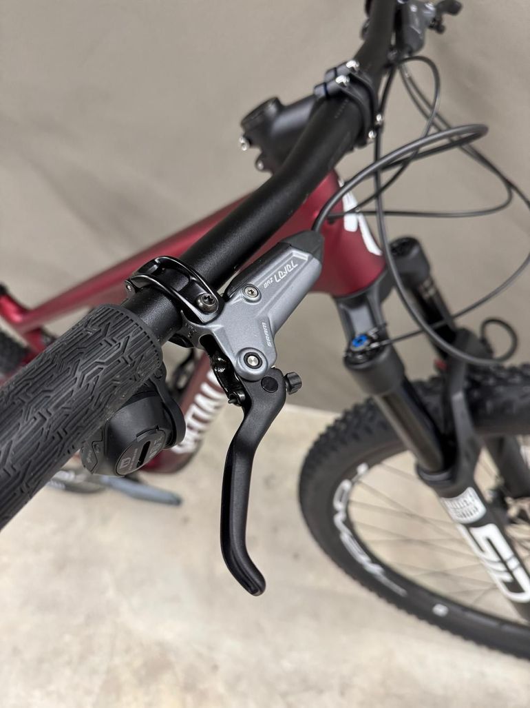Używany Specialized Epic 8 Expert 2025 Mountainbike — zdjęcie 10 z 12