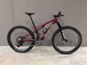 Używany Specialized Epic 8 Expert 2025 Mountainbike — zdjęcie 1 z 12