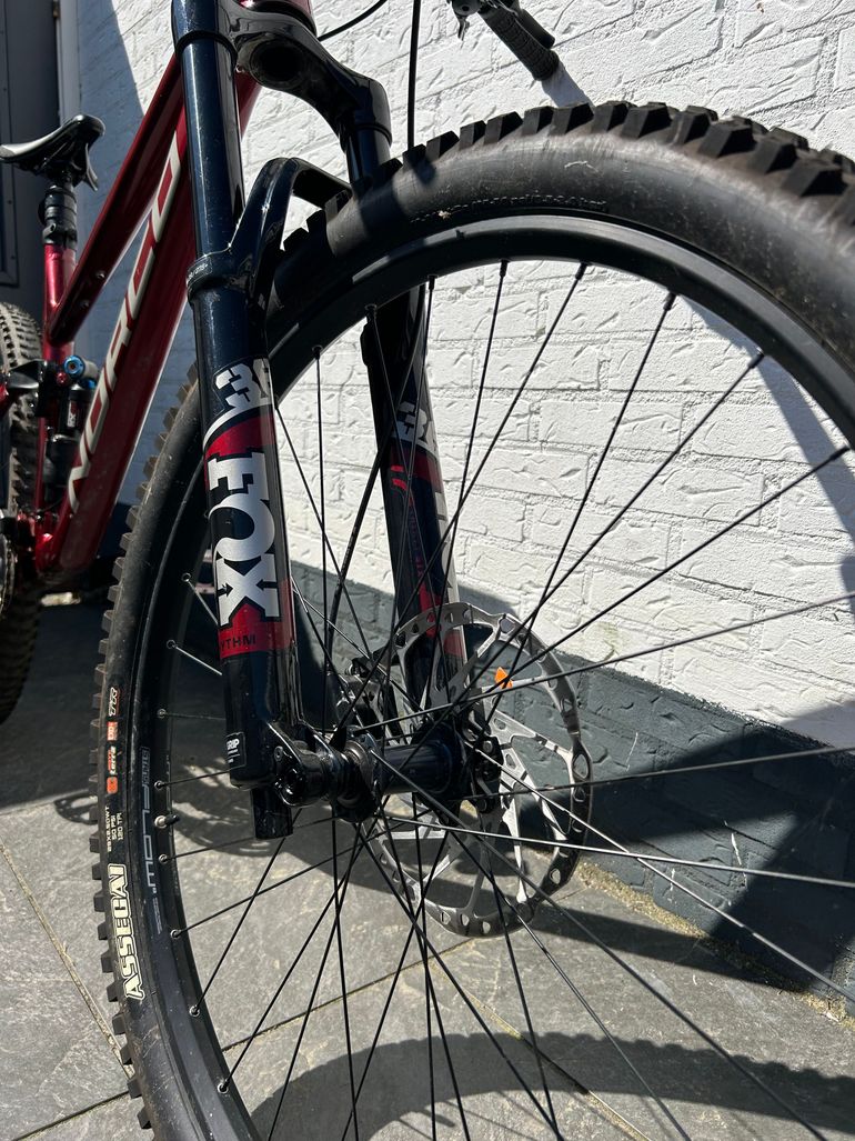 Used Norco Sight A2 29 2021 2021 Mountainbike, Red, 29 — image 10 of 11