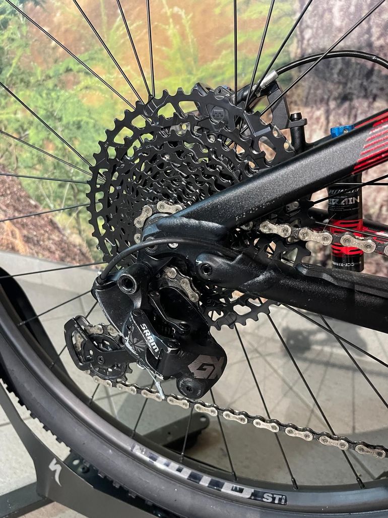 Tweedehands Specialized Epic SRAM GX Eagle 2015 Mountainbike — afbeelding 7 van 15