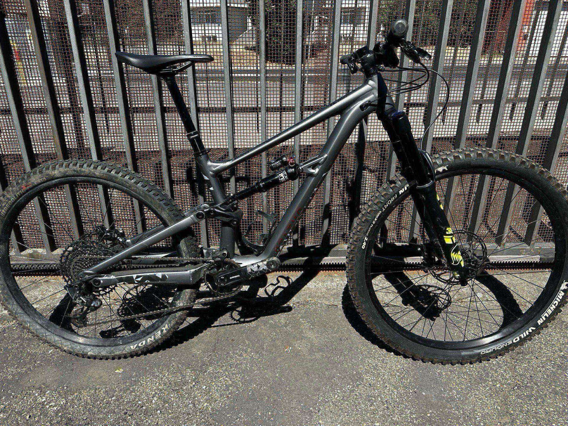 Specialized Status 160 2021 2021 Specialized Status 160