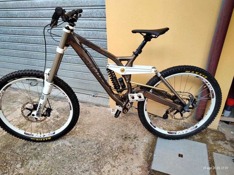 Used Kona STAB SUPREME 2010 2010 Mountainbike — image 3 of 6