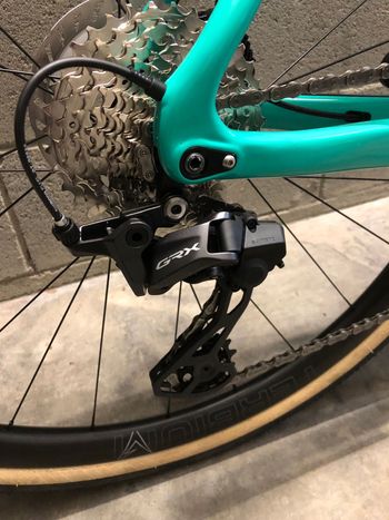 Used Bianchi Impulso Pro 2022 Road & Gravel, Green — image 4 of 5
