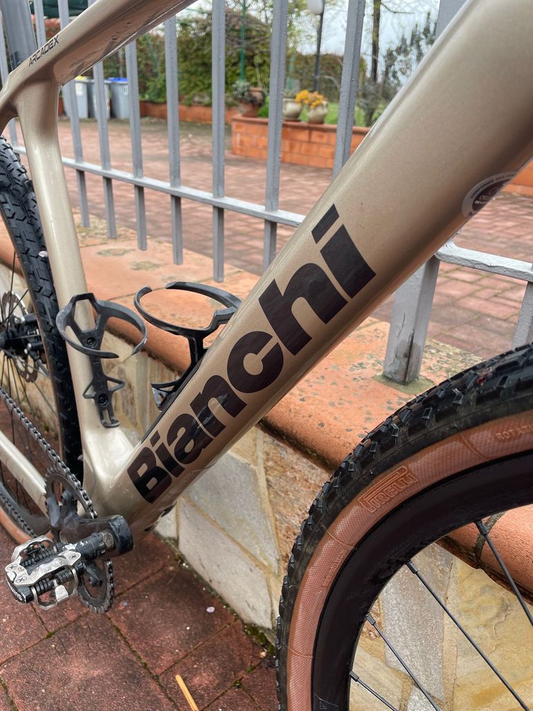 Brugt Bianchi Arcadex COMP GRX 610/822 disc 2024 2024 Road & Gravel — billede 5 af 14