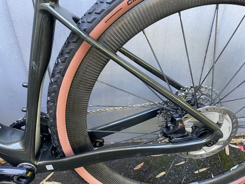 Tweedehands Giant Revolt, Advanced 1 2022 2022 Road & Gravel — afbeelding 6 van 11