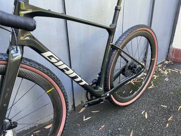 Tweedehands Giant Revolt, Advanced 1 2022 2022 Road & Gravel — afbeelding 4 van 11
