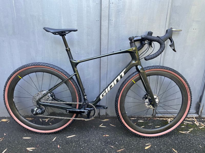 Tweedehands Giant Revolt, Advanced 1 2022 2022 Road & Gravel — afbeelding 1 van 11