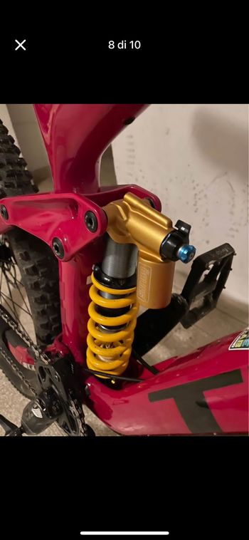 Used Trek Slash 9.8 2020 2020 Mountainbike, Rot, 29 — image 4 of 9