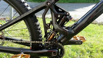 Used Mondraker Foxy Carbon R 2017, Transmission Xt, Frein Hope. 2017 Mountainbike, Light Gray — image 4 of 5