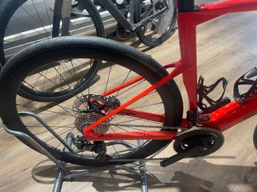 Použité BMC Roadmachine 01 AMP TWO 2024 2024 Road & Gravel — obrázek 2 z 4