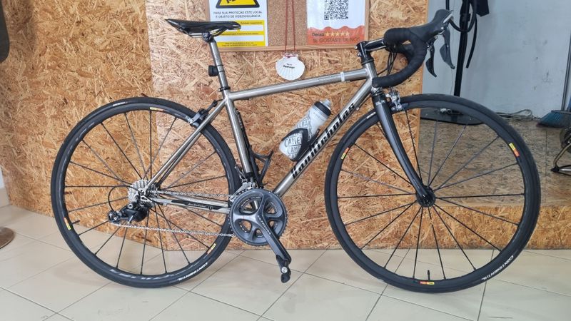 Tweedehands Van Nicholas Ultegra/durace 2017 Road & Gravel
