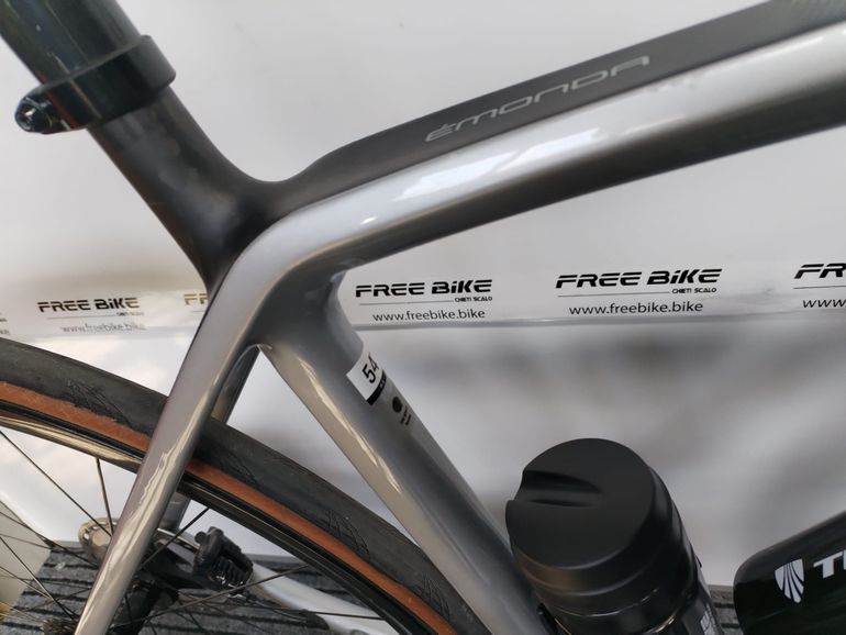 Trek Émonda SL 7 2023 2023 Road & Gravel usato, Grigio chiaro — immagine 6 di 8