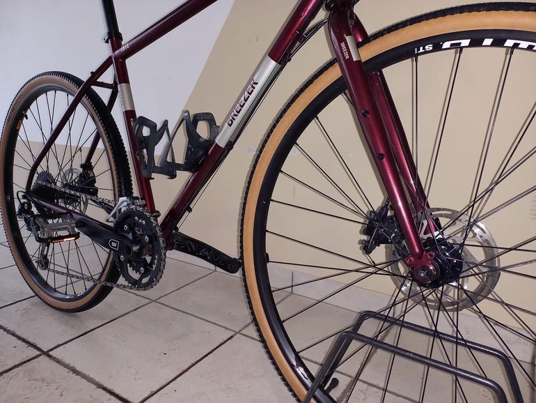 Used Breezer Radar Shimano Deore 2023 Road & Gravel, Red — image 3 of 9