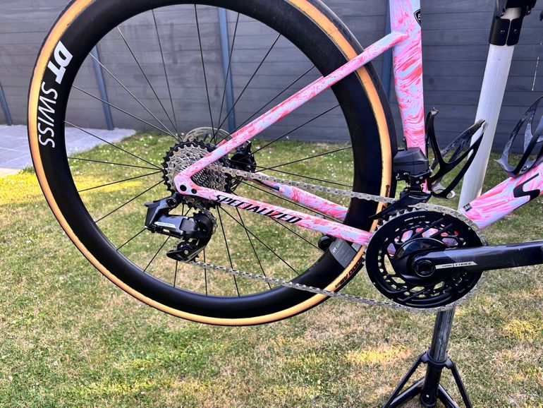 Used Specialized Sl8 2024 Road & Gravel, White — image 2 of 4