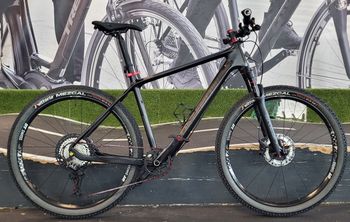 Used CHECKER PIG Team Pig 2025 Mountainbike, Black — image 1 of 3