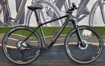 Used CHECKER PIG Team Pig 2025 Mountainbike, Black — image 2 of 3