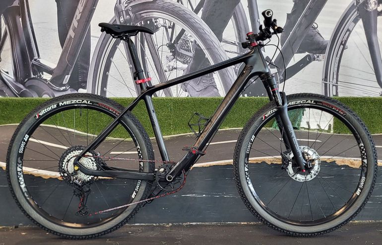 Used CHECKER PIG Team Pig 2025 Mountainbike, Black — image 3 of 3