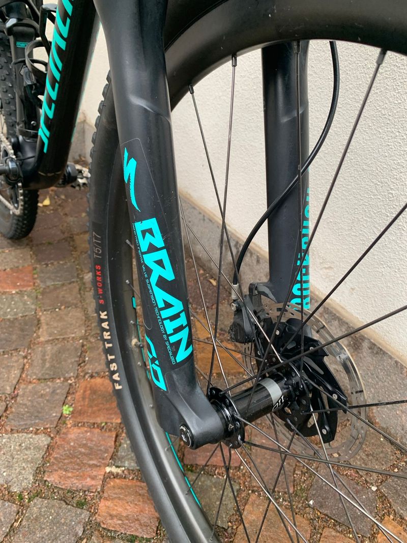 Używany Specialized Men's Epic Pro 2019 2019 Mountainbike — zdjęcie 13 z 24