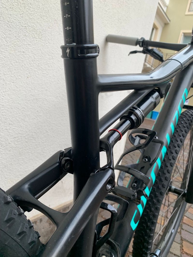 Używany Specialized Men's Epic Pro 2019 2019 Mountainbike — zdjęcie 15 z 24