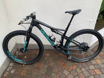 Brugt Specialized Men's Epic Pro 2019 2019 Mountainbike — billede 17 af 24