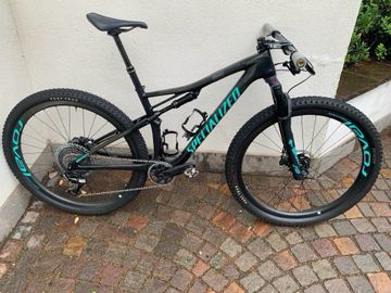 Brugt Specialized Men's Epic Pro 2019 2019 MTB