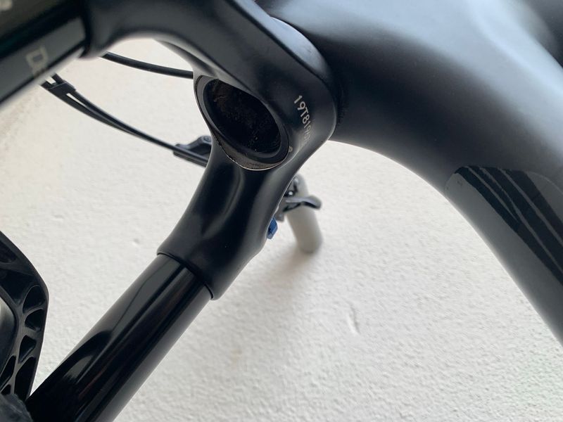 Używany Specialized Men's Epic Pro 2019 2019 Mountainbike — zdjęcie 20 z 24