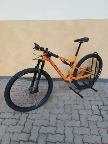 Brugt Merida NINETY-SIX RC 5000 2022 2022 Mountainbike — billede 2 af 5