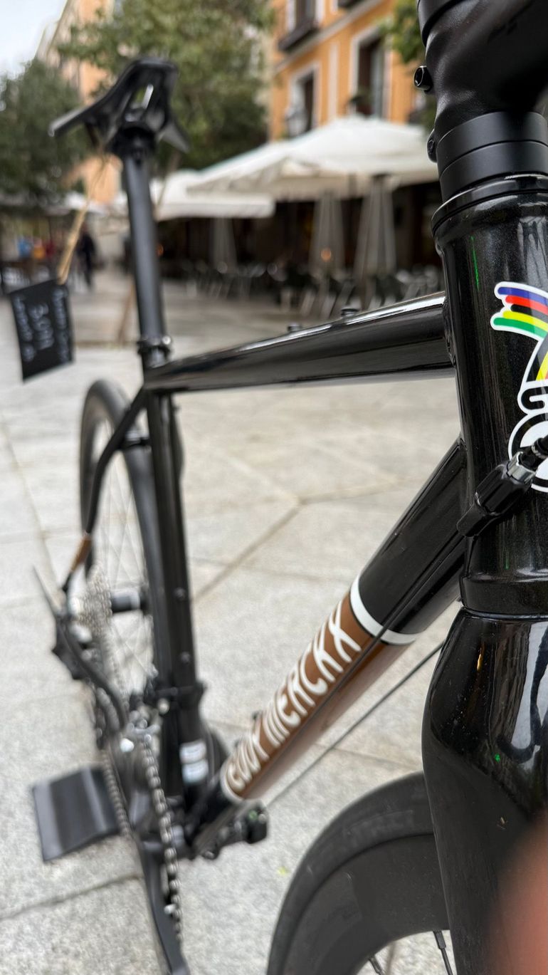 Used Eddy Merckx Eddy Merckx Strasbourg Steel 105 12v + Forza Levanto Carbon 2025 Road & Gravel — image 3 of 9
