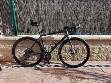 Used Specialized Aethos Shimano Dura Ace 2023 Road & Gravel