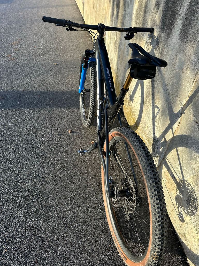 Używany Trek Supercaliber SRAM GX Eagle AXS 2024 Mountainbike — zdjęcie 5 z 5