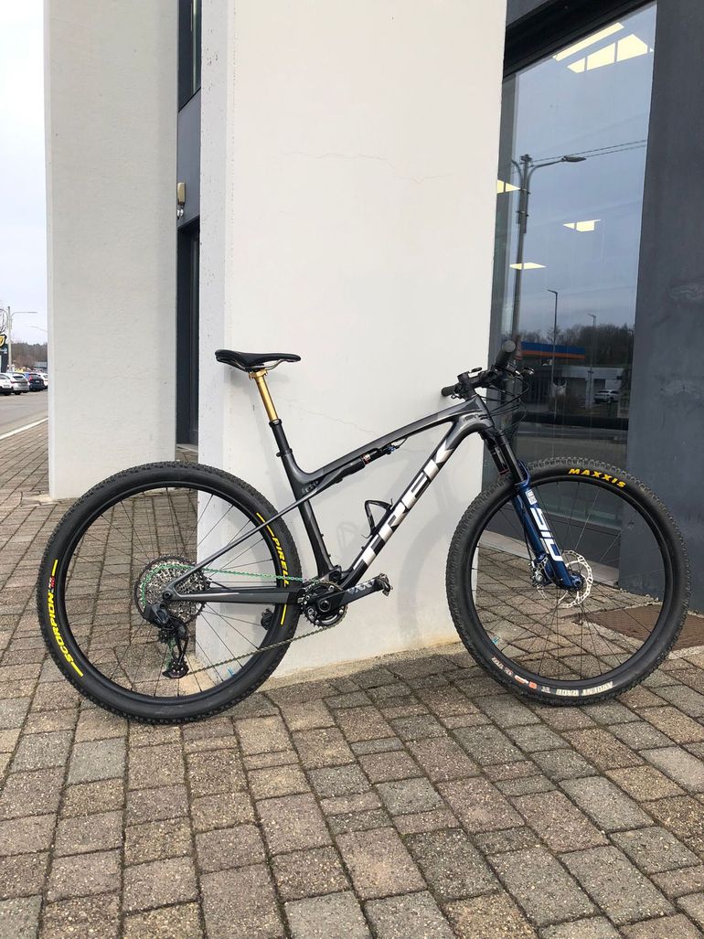 Trek Supercaliber SRAM GX Eagle AXS 2024