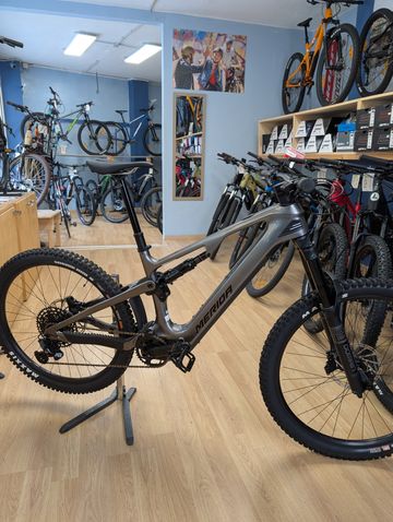 Gebrauchtes Merida eONE-SIXTY 6000 2025 2025 MTB