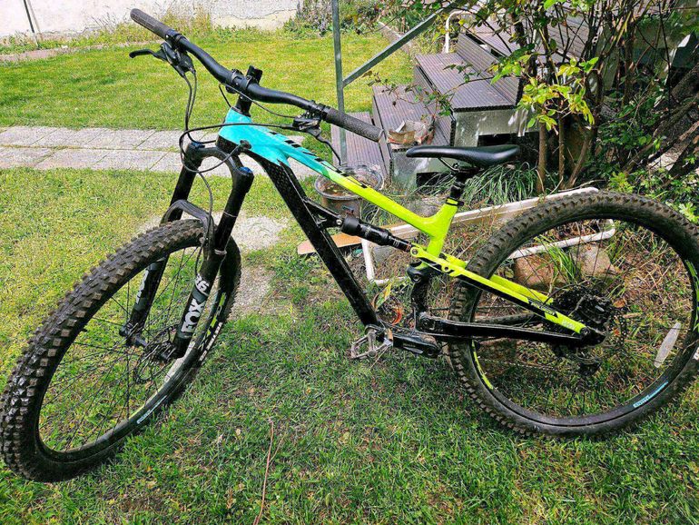 Used Polygon SISKIU T7 2023 2023 Mountainbike, Green, 27.5, 29 — image 2 of 5