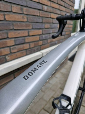 Gebrauchtes Trek Domane Shimano 105 2022 Road & Gravel, Weiß — Bild 6 von 12