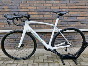 Gebrauchtes Trek Domane Shimano 105 2022 Road & Gravel, Weiß — Bild 12 von 12