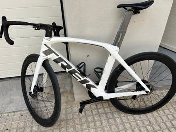 Brugt Trek Madone SLR 9 Disc 2020 2020 Road & Gravel — billede 6 af 18