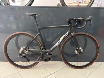 Megamo PULSE ELITE 05 SH12 2024 2024 Road & Gravel usato