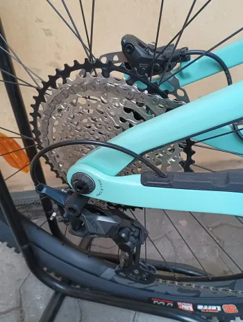 Tweedehands Orbea RISE M20 2022 2022 Mountainbike — afbeelding 6 van 6